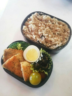 お弁当(6/13)サーモンパン粉焼き-レシピのメイン写真