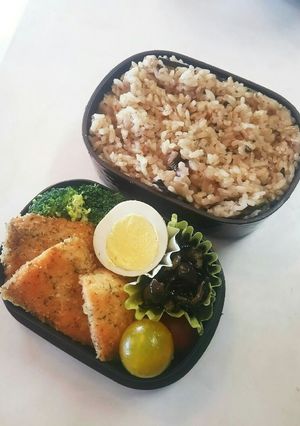 お弁当(6/13)サーモンパン粉焼き-レシピのメイン写真