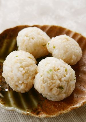 離乳食おやつ☆白身魚の味噌おにぎり-レシピのメイン写真