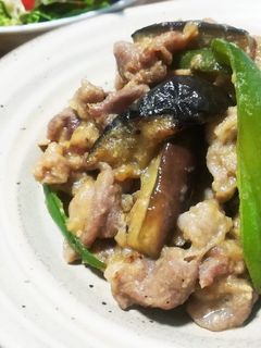 簡単!豚肉と茄子の生姜味噌炒め-レシピのメイン写真