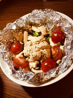 白ワイン仕立てのとりの胸肉ホイル焼き-レシピのメイン写真