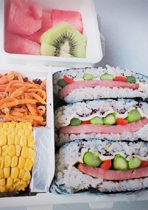 おにぎらず弁当-レシピのメイン写真