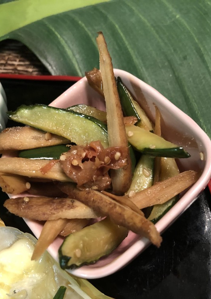 ゴボウと胡瓜の梅胡麻炒め-レシピのメイン写真
