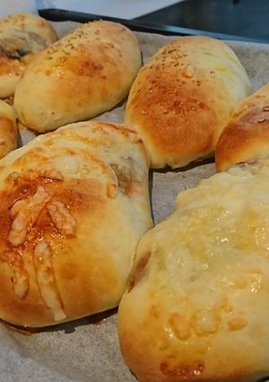 HBで！ふわふわアスパラピザパン-レシピのメイン写真