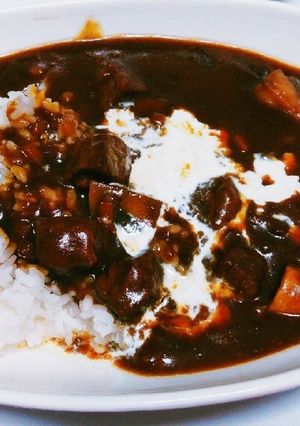 ビーフとマッシュルームのシンプルカレー-レシピのメイン写真