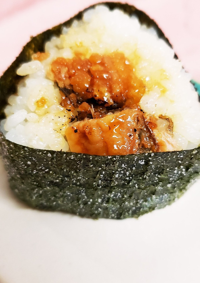 さんまの蒲焼きDEおにぎり-レシピのメイン写真