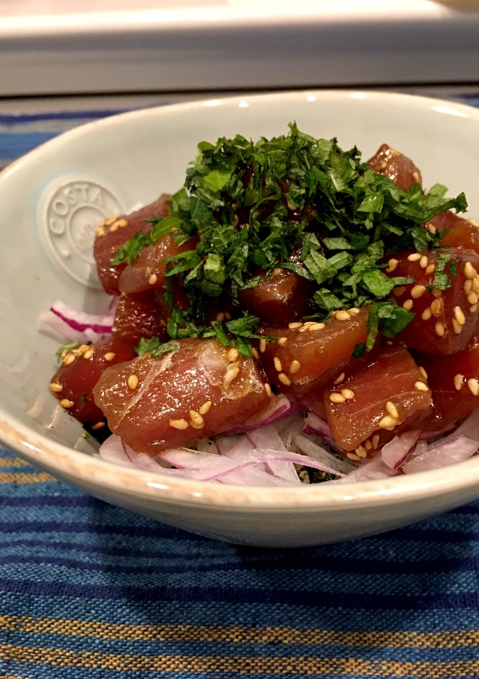 ハワイ仕込みのアヒポケ丼（マグロ漬け丼）-レシピのメイン写真