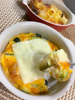 超簡単!ズッキーニ&じゃがいものキッシュ-レシピのメイン写真