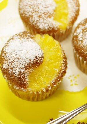 パイナップル缶とHM☆超簡単パインケーキ-レシピのメイン写真
