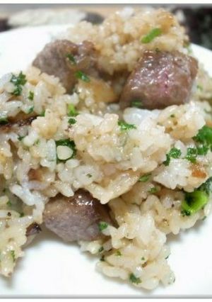 サイコロステーキ入り！ガーリック炒飯-レシピのメイン写真