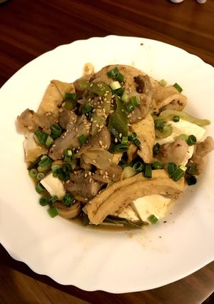 豚肉と油揚の味噌炒め〜温豆腐添え-レシピのメイン写真