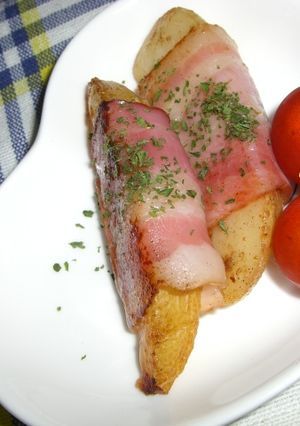 ✿冷凍ポテトの❀ベーコン巻き✿-レシピのメイン写真