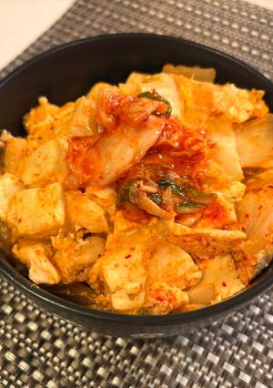 親子チゲ丼-レシピのメイン写真