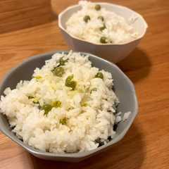รูปของ 春の旬ごはん「豆ご飯」