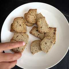 รูปของ 砂糖BP不使用⭐︎バナナのザクポリクッキー