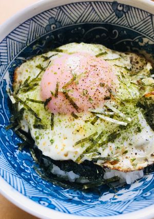 気軽に丼●海苔目玉丼-レシピのメイン写真
