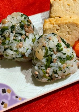 子供爆食❁豚肉と春菊とエノキの混ぜご飯-レシピのメイン写真