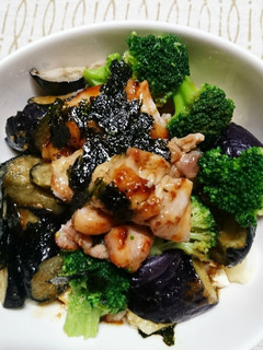夏野菜たっぷり丼(^○^)-レシピのメイン写真