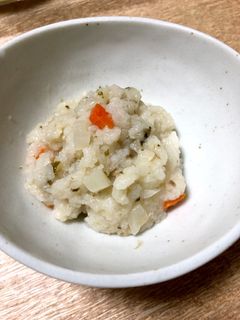 離乳食後期〜大根とわかめの炊き込みご飯-レシピのメイン写真