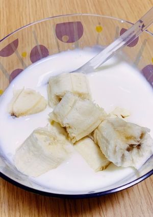プレーンヨーグルトを美味しく食べる裏技☆-レシピのメイン写真