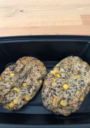 簡単ベジタリアンバーガー／ハンバーグ-レシピのメイン写真