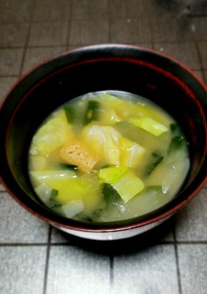 シャキシャキキャベツのお味噌汁-レシピのメイン写真
