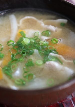 海老出汁と鰹出汁のお味噌汁-レシピのメイン写真