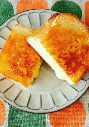 カリカリサクサク！簡単チーズトースト-レシピのメイン写真