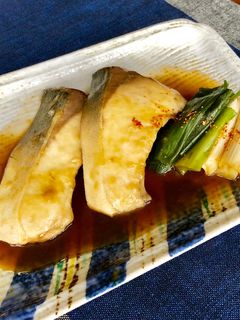 母の味*ぶりの煮付け〜ねぎ添え-レシピのメイン写真