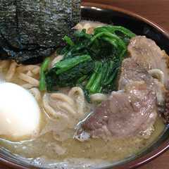 รูปของ 家系ラーメン (塩)