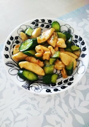 簡単に♪鶏むね肉ときゅうりの炒めもの-レシピのメイン写真