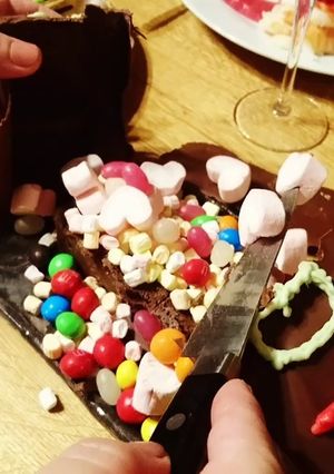 チョコドームで♥️お菓子のおもちゃ箱-レシピのメイン写真