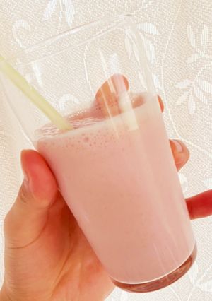 いちごシェイク風ドリンク-レシピのメイン写真