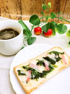 【アレンジトースト】ほうれん草&ベーコン-レシピのメイン写真
