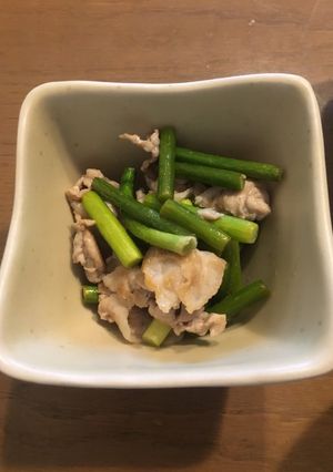 旬のニンニクの芽で！豚肉レモン炒め-レシピのメイン写真