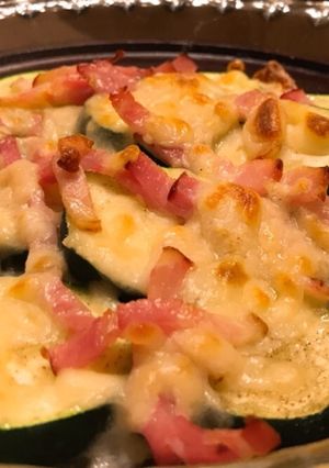 ズッキーニとベーコンのチーズ焼き-レシピのメイン写真