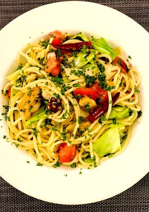魚介とトマトのペペロンチーノ-レシピのメイン写真