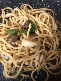 冷凍しめじとインゲンでバター醤油パスタ-レシピのメイン写真