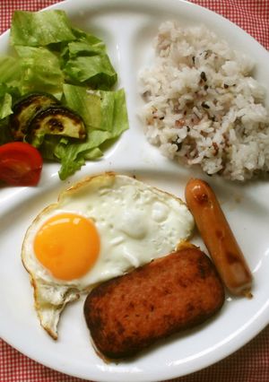 ポーク目玉焼き、ぷれーとごはん-レシピのメイン写真