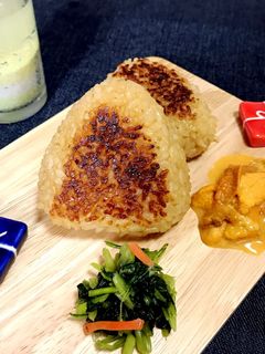 簡単★フライパンde焼きおにぎり-レシピのメイン写真