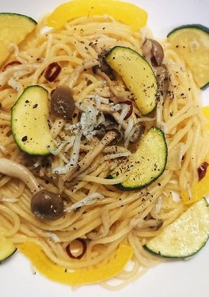 シラスとズッキーニの和風ペペロンチーノ-レシピのメイン写真