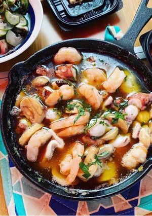 たっぷり大満足♪たことえびのアヒージョ-レシピのメイン写真