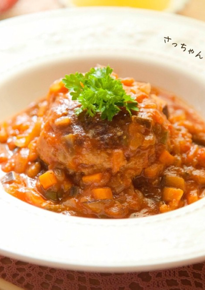完熟トマトと夏野菜の⁂煮込みハンバーグ-レシピのメイン写真