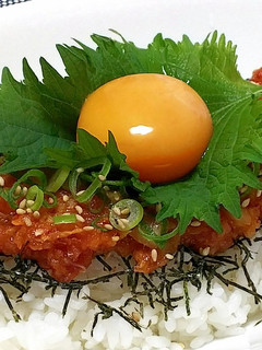 まぐろのたたきとキムチの甘辛ごはん(丼)-レシピのメイン写真