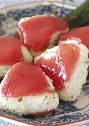 カツオのおにぎり！おんこ寿司-レシピのメイン写真