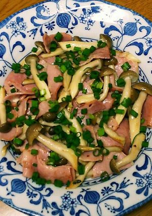 しめじとベーコンのマヨ炒め-レシピのメイン写真
