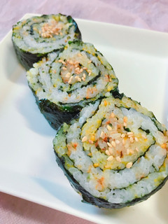 お弁当に!ふりかけで渦巻きご飯-レシピのメイン写真