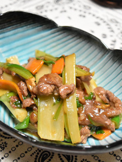 セロリと牛肉のオイスターソース炒め-レシピのメイン写真