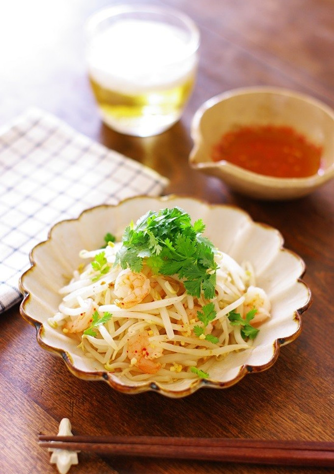 もやしとエビと香菜のエスニック風の和え物-レシピのメイン写真