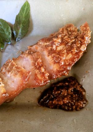 三枚肉を麹醤油で煮る-レシピのメイン写真